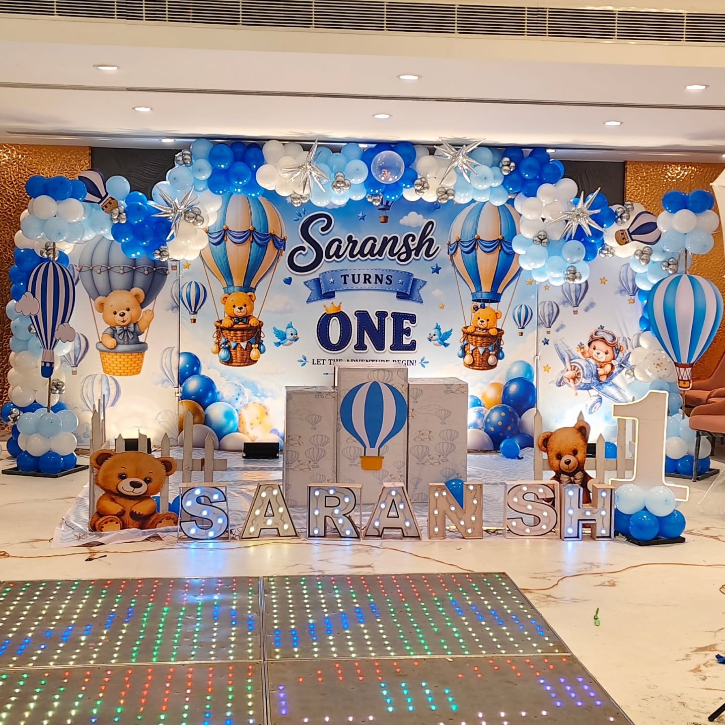 Themed Balloon Arrangements